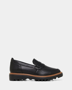 Loafers & Flats