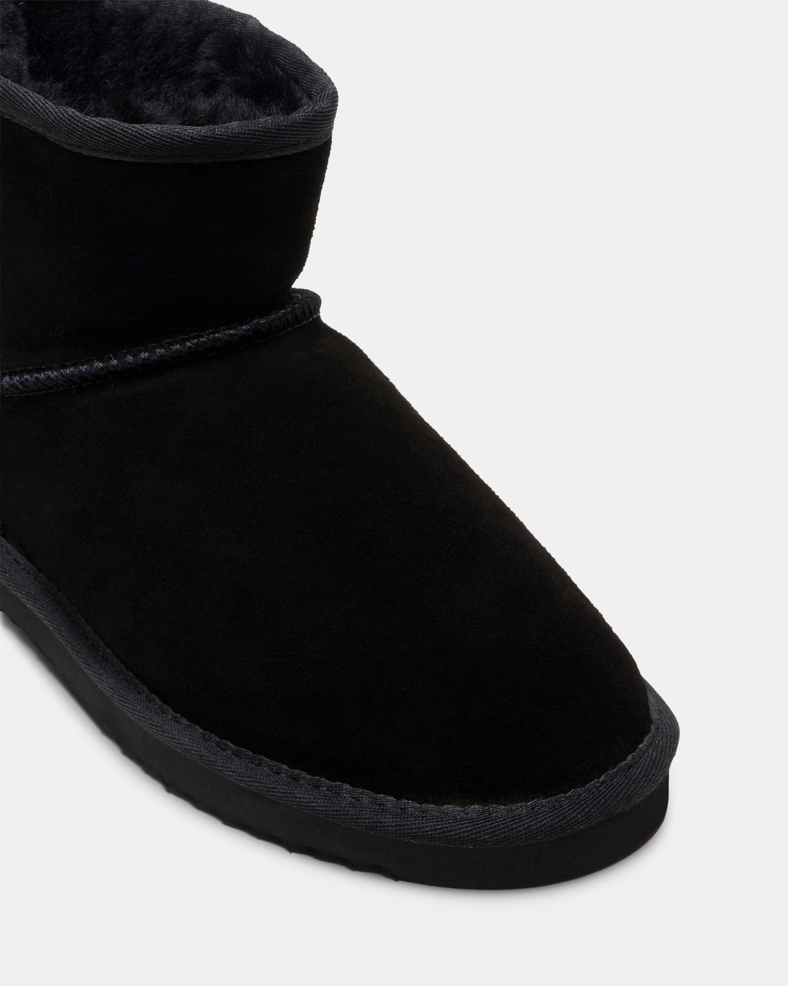 Jillaroo Ugg Black