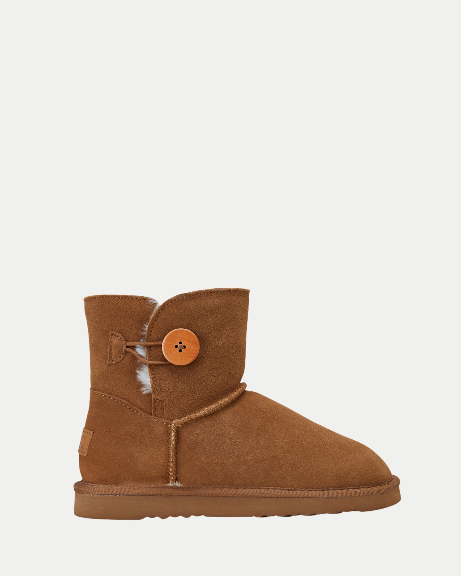 Button Ugg Chestnut