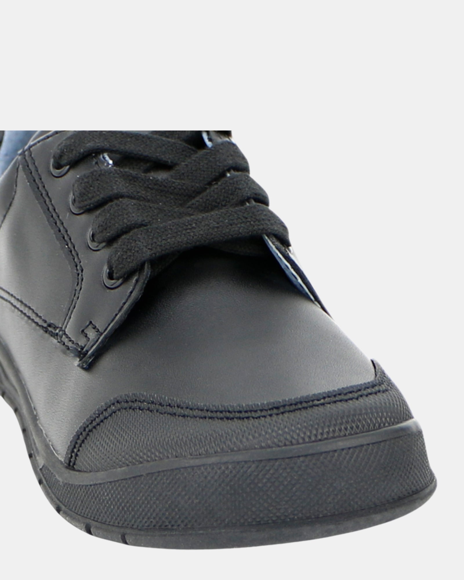 Good Fit Lace Up Black