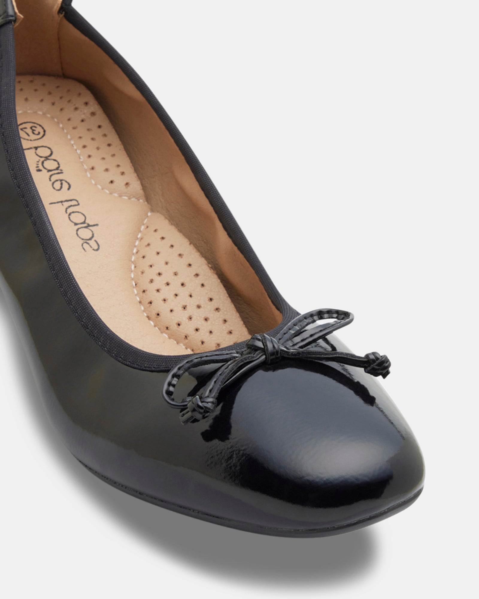 Bare traps ballet online flats