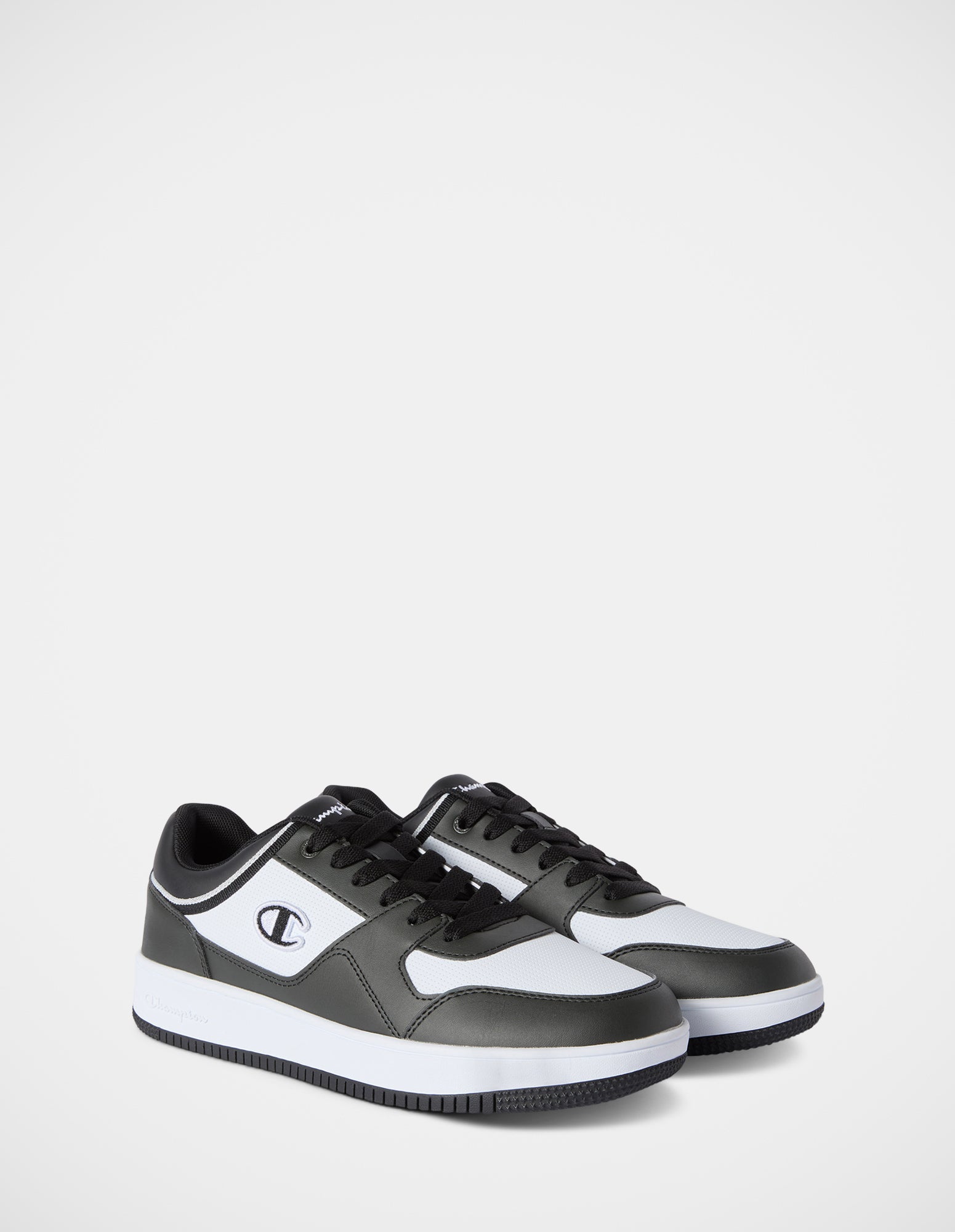 Rd18 Legacy Low Wht/Mos/Nbk