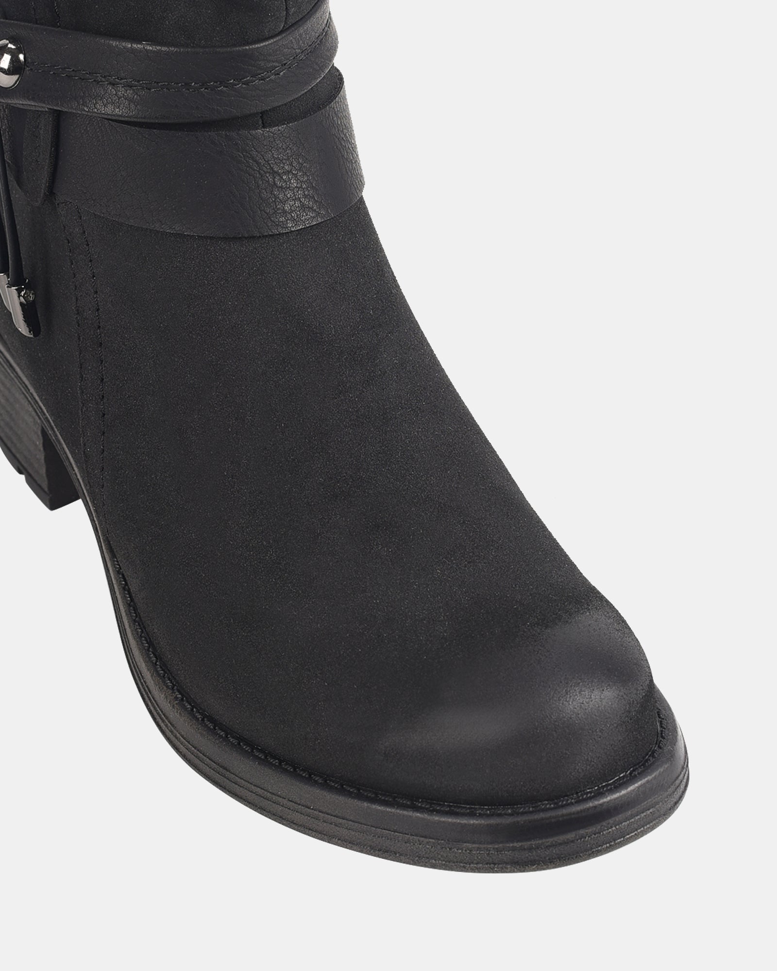 Luckie Black