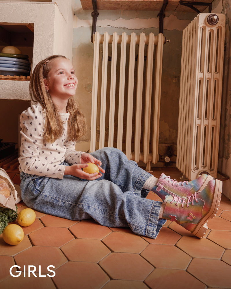 Shop Clarks | Shoe Warehouse